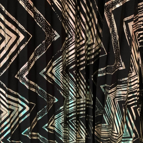 Lularoe DeAnne wrap dress - Picture 3 of 3